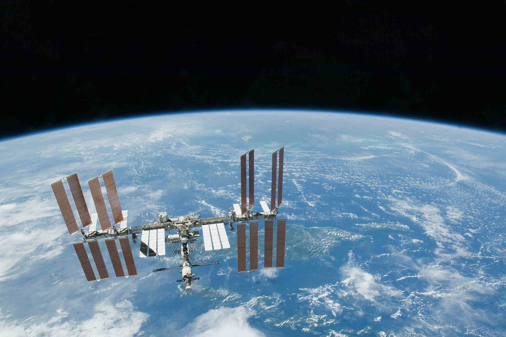 Buttate in mare la Stazione Spaziale Internazionale!